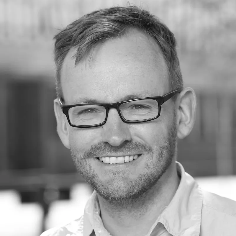 Prof. Darragh Murnane, Scientific Advisor